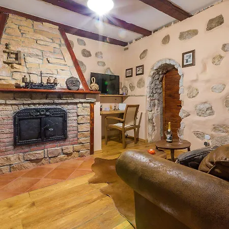 Hundefreundliche Mit 3 Klimaanlagen, Privatpool, Grill, Waschmaschine, Heizung 펜션 *