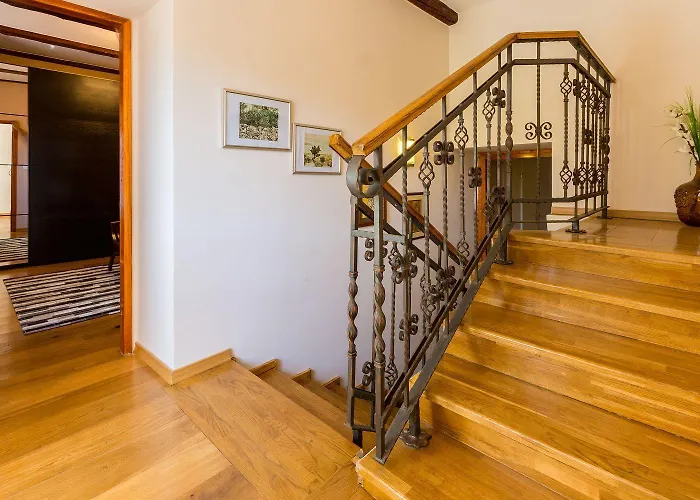Tatil Evi Hundefreundliche Mit 3 Klimaanlagen, Privatpool, Grill, Waschmaschine, Heizung Krizisce