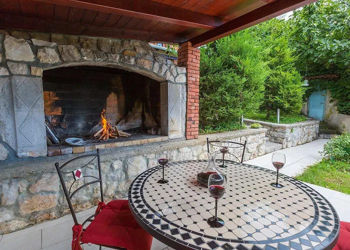 Hundefreundliche Mit 3 Klimaanlagen, Privatpool, Grill, Waschmaschine, Heizung *
