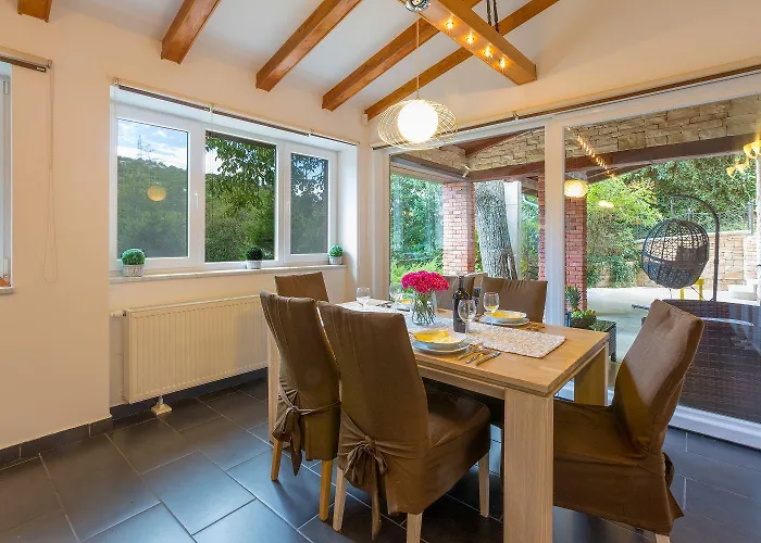 Hundefreundliche Mit 3 Klimaanlagen, Privatpool, Grill, Waschmaschine, Heizung Tatil Evi *