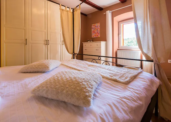 Hundefreundliche Mit 3 Klimaanlagen, Privatpool, Grill, Waschmaschine, Heizung Holiday home