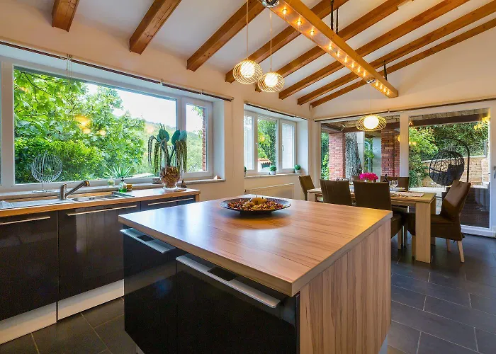 Hundefreundliche Mit 3 Klimaanlagen, Privatpool, Grill, Waschmaschine, Heizung